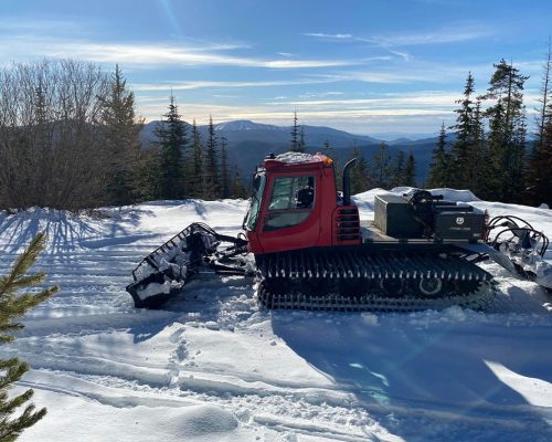 snow-groomer